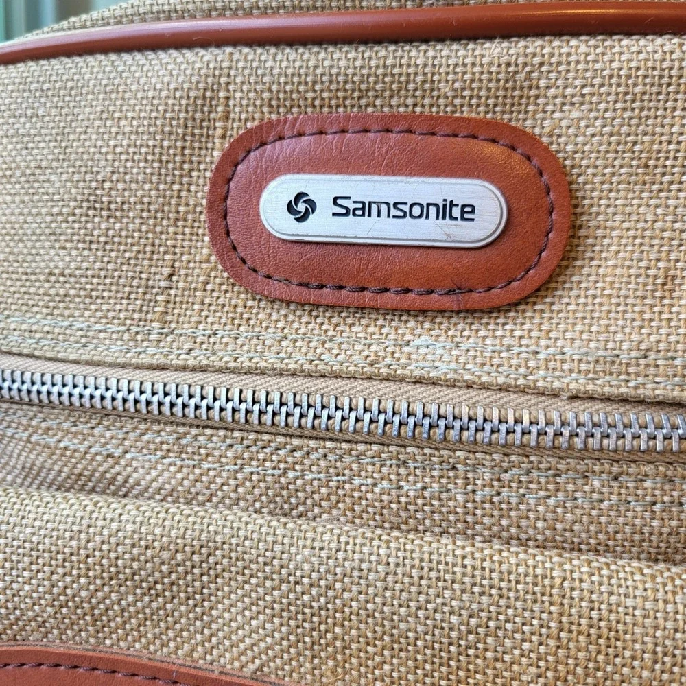Samsonite Vintage Tan Canvas Crossbody Messenger Bag Brown Trim Travel Pouch